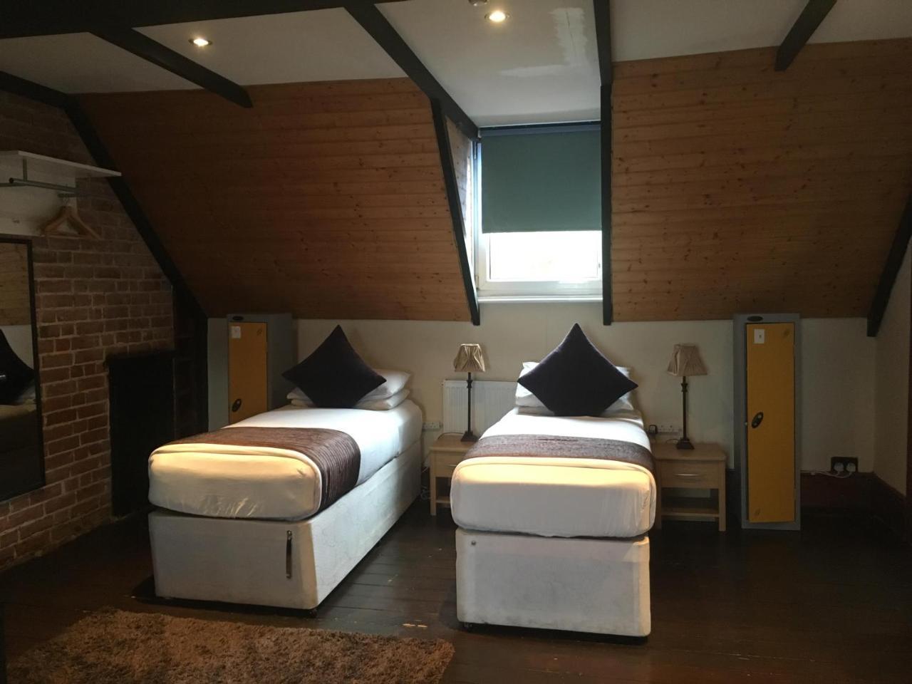 Kipps Backpackers Canterbury Exterior photo