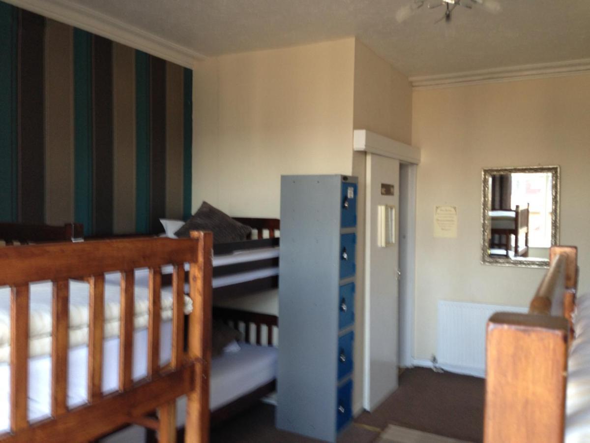 Kipps Backpackers Canterbury Exterior photo